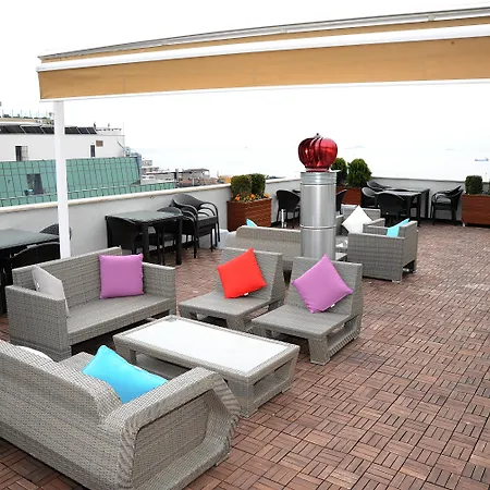 Comfort Elite Old Hotel