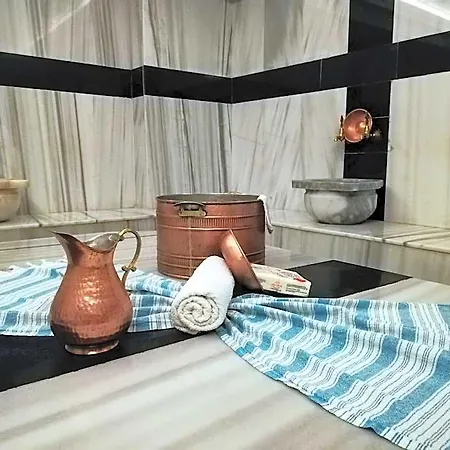 Hotel Comfort Elite Old 3*