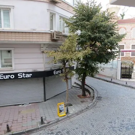 Comfort Elite Old 3* Istanbul