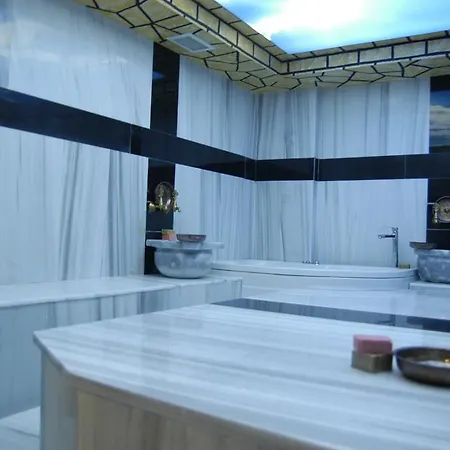 Comfort Elite Old Hotel