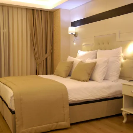 Comfort Elite Old Hotel